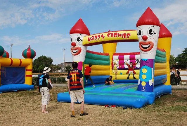 Châteaux gonflables professionnels à vendre.