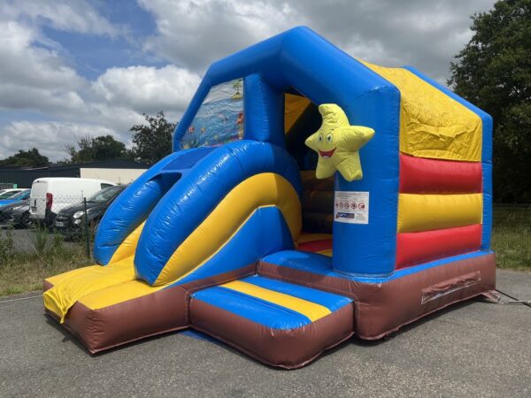 Château gonflable toboggan océan avec toit