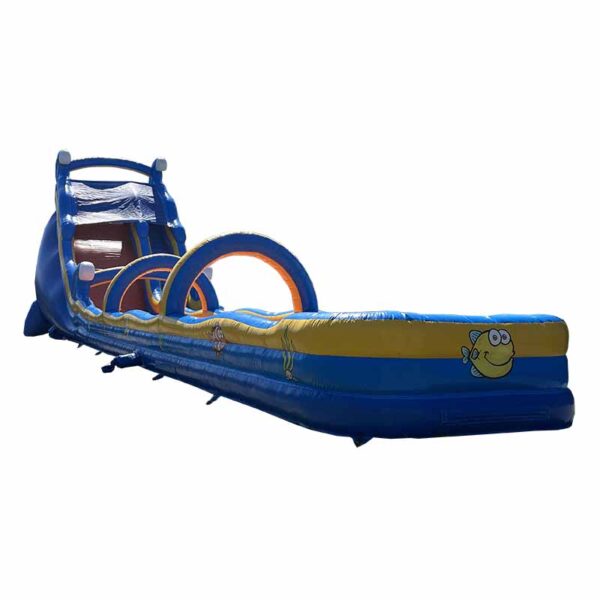 Toboggan gonflable aquatique océan