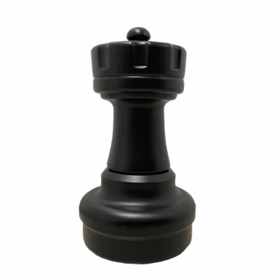 Tour noire jeu d'échecs géant.